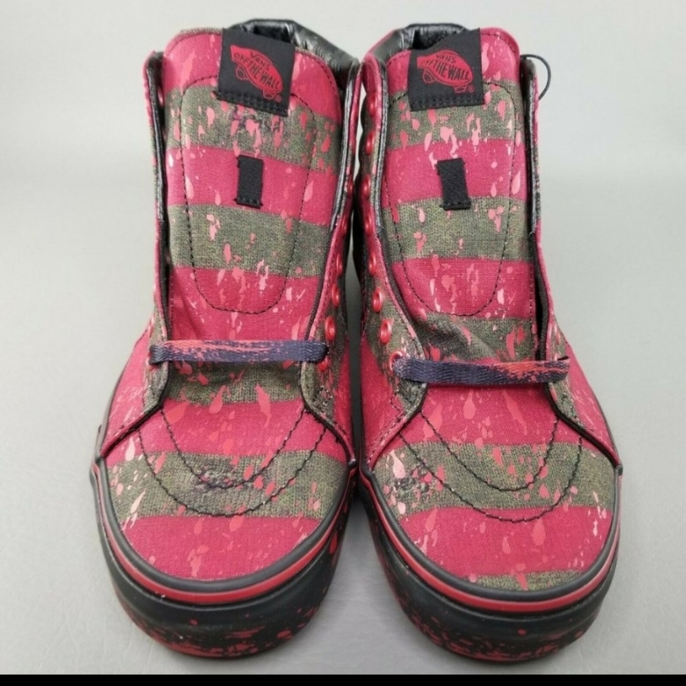 Nightmare on elm street Vans (10)